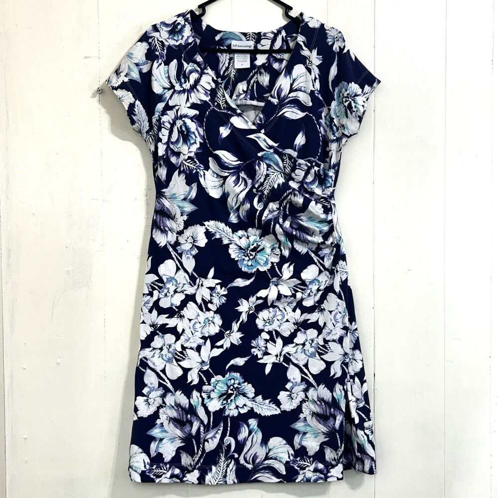 Soft Surroundings Blue White Floral Dress Size M Shapely Anywhere Wrap Knee
